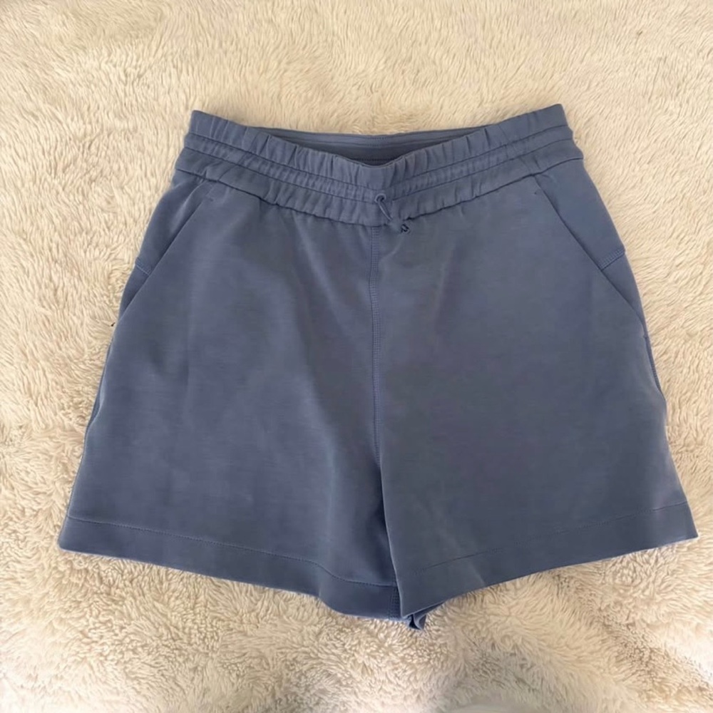 lululemon athletica Relaxed Drawstring Shorts in Dusty Blue